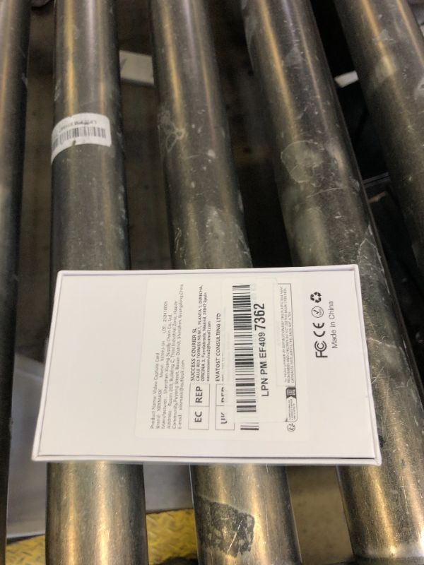 Photo 1 of XIIXMASK Video Capture Card, USB 3.0 Capture Card 4K HDMI Loop-Out, 1080P 60FPS/2K 30FPS Video Game Capture for Works for PS5/Camera/PC