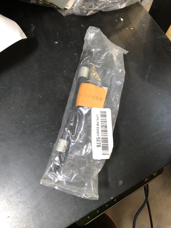 Photo 1 of TU-15-24 Diesel Compression Test Adapter M14-1.25 Glow Plug Thread Adapter for Ford/Navistar, International Harvester, Navistar/International
