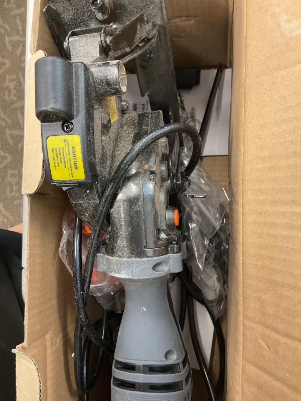 Photo 1 of SEE PHOTOS ……..DOVAMAN Circular Saw, 5.8A 4-1/2" Circular Saw w/Laser, Metal Auxiliary Handle, 6 Blades (4½", 4¾"), Cutting Depth 1-11/16" (90°), 1-3/8" (45°), Ideal for Wood, Soft Metal, Plastic, Tile - MCS01A