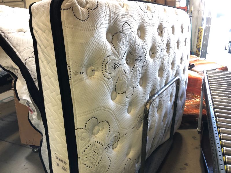Photo 1 of Signature Design by Ashley Queen Size Chime 12 Inch Medium Firm Hybrid Mattress with Cooling Gel Memory Foam for Pressure Relief