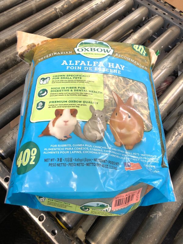 Photo 1 of Oxbow Animal Health Alfalfa, Guinea Pig Hay, Rabbit Hay, Small Pet Bunny Supplies, All Natural Grass for Guinea Pig, Bunny, Chinchilla & Hamster, Rabbit Supplies, Grown in USA, 40 oz Bag