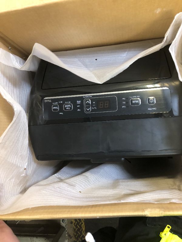 Photo 1 of LG 10000 BTU (DOE) / (13500 ASHRAE) Portable Air Conditioners Cools 450 Sqft Easy Install & WiFi App Remote Eco-friendly, Quiet Medium & Large Room Air Conditioner AC Unit Home Black LP1023BSSM