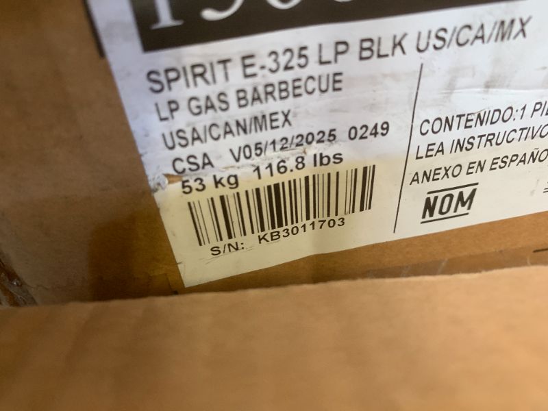 Photo 1 of Weber SPIRIT 3-Burner Grill E-325 Liquid Propane Black