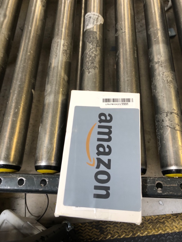 Photo 1 of UNIQOOO 10 Pack Arch 2.37" Black Acrylic Stand |2mm Slot, for Name Cards, Place Card Holder, Photo Display Stand, Small | for Event Decor, Retail Shop, Cafe Restaurant Menu, Business Card, Name Tag