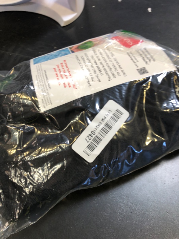 Photo 1 of Hanes womens 10-pair Value Pack Low Cut athletic socks, Black, 8 12 US