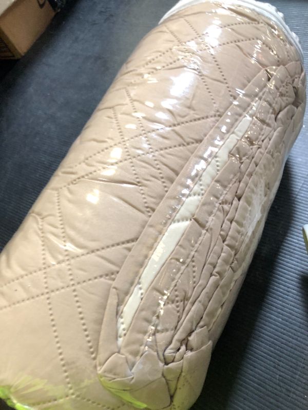 Photo 1 of Ameritex Waterproof Dog Bed Cover Pet Blanket for Furniture Bed Couch Sofa Reversible