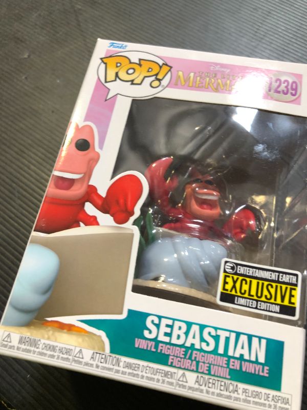Photo 1 of Funko POP! Marvel Mystique #638 [Metallic] Exclusive