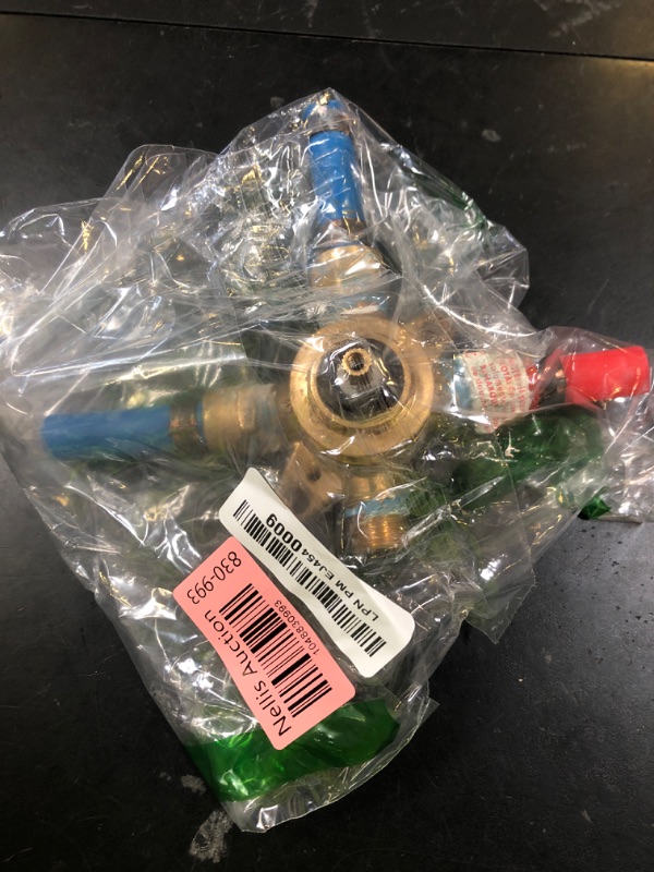 Photo 1 of Moen Brass M-CORE 2 or 3 Function Transfer Valve with CC/IPS Connections, U231CI