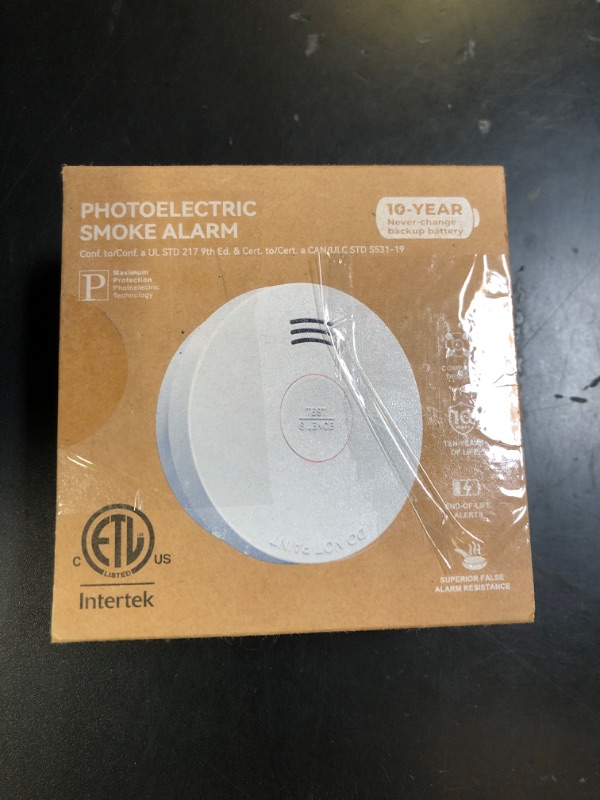 Photo 1 of Jemay  Detector with Battery Backup,Smoke Detectorwith Self-Check Function, 1 Pack