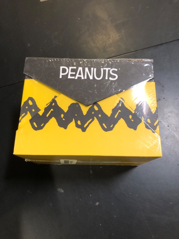 Photo 1 of American Greetings 30-Count All Occasions Peanuts Card Pack with Keepsake Box and Envelopes