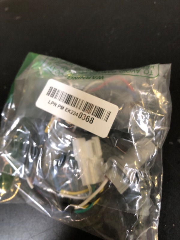Photo 1 of XQSMWF Rear Tail Light Lamp Socket and Harness Compatible with Hyundai Sonata Sedan 2.0L 2.4L 2011 2012 2013 2014 Part Number 92450-3Q000 924503Q000 92450 3Q000