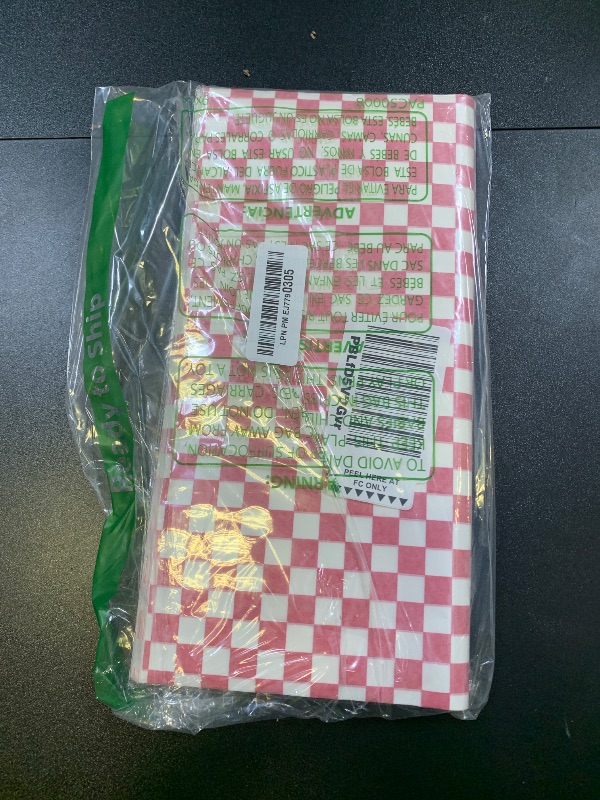 Photo 1 of 120 Pieces Wax Paper Sheets 12x12 Inch, SUCCEFORT Sandwich Wrap Paper Food Basket Deli Paper Checkered Wax Paper Sheet Liners for Wrapping Bread and Sandwiches Fries, Red