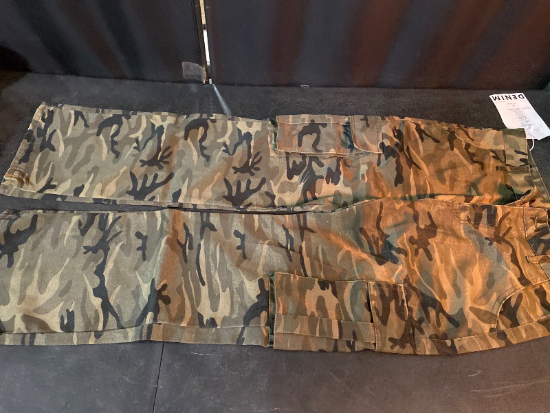 Photo 1 of L Men's Wild Cargo Pants