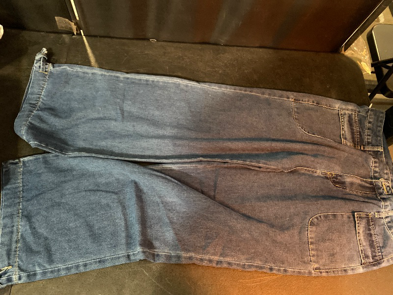 Photo 1 of L Light Wash loose-fit denim jeans