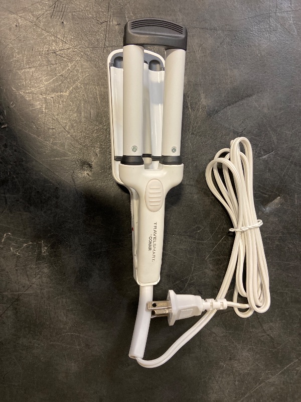 Photo 1 of Travel Smart by Conair Mini Waver; Perfect for On-The-Go Styling TS50X
