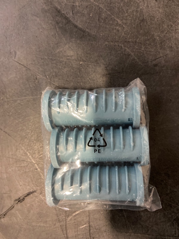 Photo 1 of 3pk Conair rollers - Blue