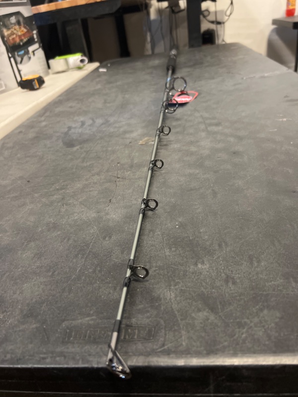 Photo 1 of Penn Prevail III Jig Spinning Rod 6' 80-200lbs