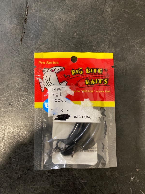 Photo 1 of Big Bite Baits Weighted Hook 5/0-1/4 OZ (4 Pack)
