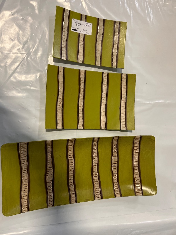Photo 1 of 3 Pc Bamboo Tray Set