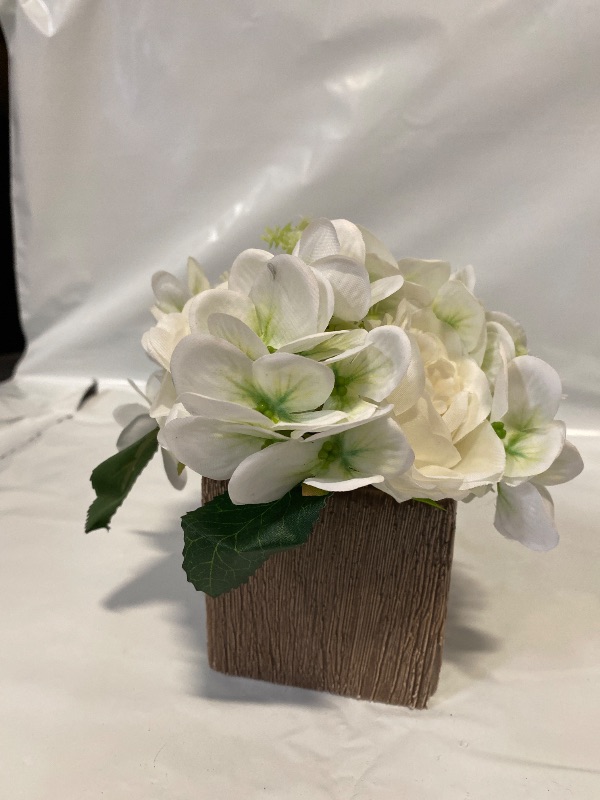 Photo 1 of 6.5-in Green, White Indoor Desktop Hydrangea Artificial Flower And Vase