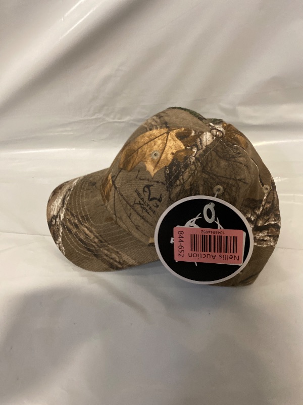 Photo 1 of Camo Oak Cap - Realtree Xtra