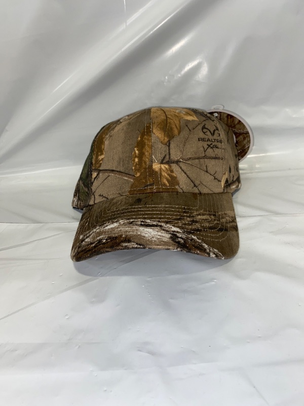 Photo 1 of Camo Oak Cap - Realtree Xtra