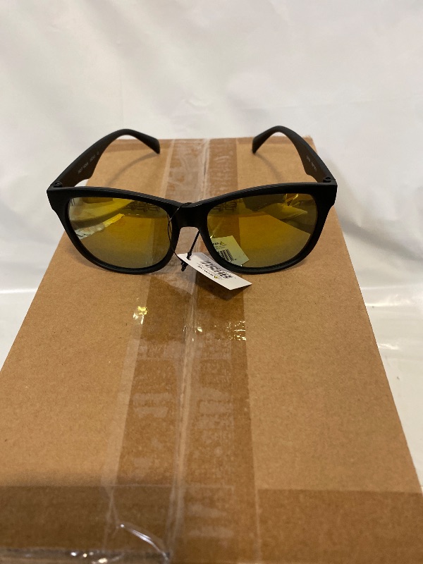 Photo 1 of Bulk Sunglasses Wholesale SPORT Lot 36 PC Box Assorted Styles Men Women Styles