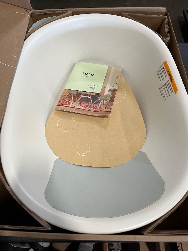 Photo 1 of *Missing Rinse Cup and Spout Cover** Lalo Bathtime Starter Kit - Modern Baby Bathtub, Rinse Cup & Spout Cover Bundle, Safe & Clean Design for Newborns, Minimalist Design, Easy to Clean, 25.3 x 18 x 7.7 in, 10 lb - WHITE 
