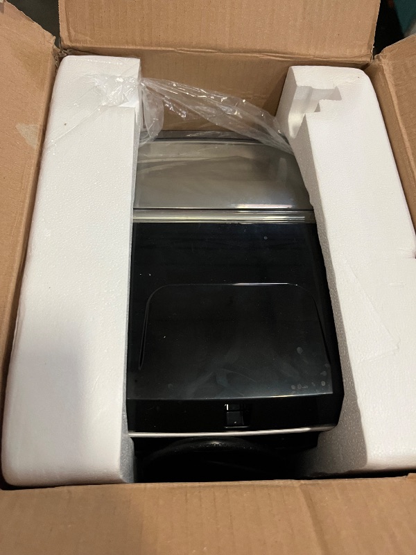 Photo 1 of VIVOHOME Electric Portable Compact Countertop Automatic Chewable Nugget Ice Cube Maker Machine with Hand Scoop 10 Ice Bags and Self Cleaning Function 33lbs/Day Silver

