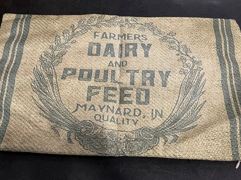 Photo 1 of Smooffly Throw Pillow Case Vintage Burlap Feed Sack Lumbar Pillow Cover Modern Farmhouse Cushion Case Home Decor for Living Room Patio Sofa Couch Chair Oblong 12 x 20 Inch
