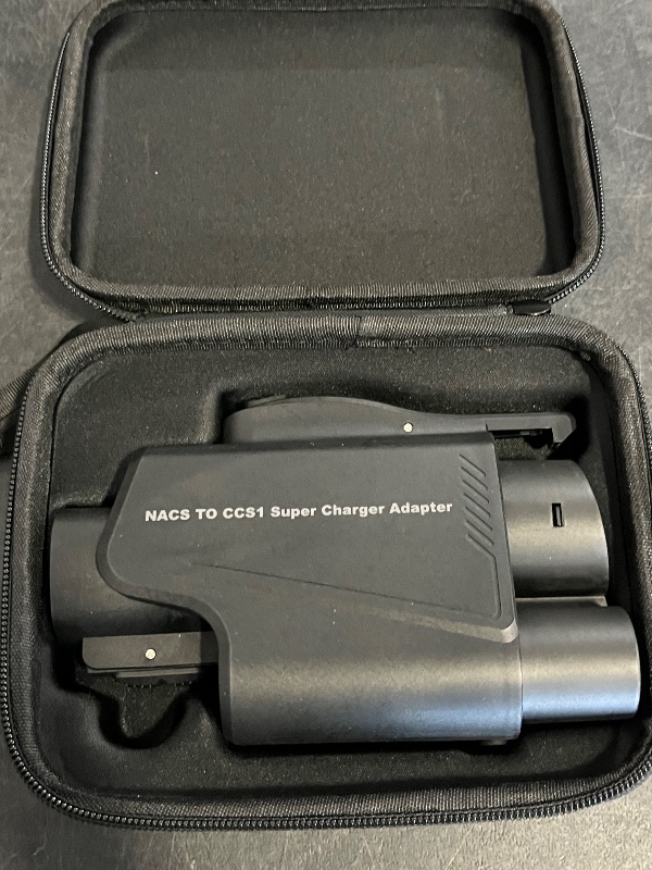 Photo 1 of JOJOCY Supercharger (NACS) to CCS Electric Vehicle Adapter, 500 Amps 250KW NACS to CCS1 Adapter V1/V2/V3/V4 DC
