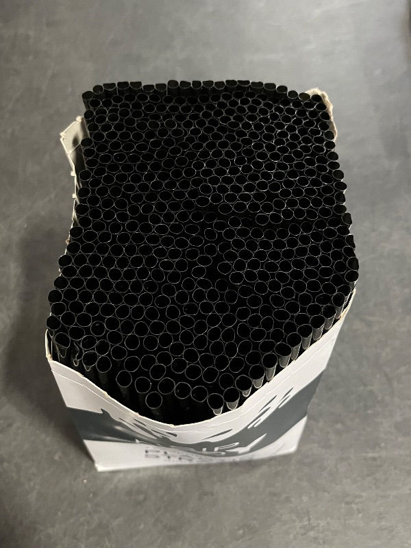 Photo 1 of [500-Pack] Plastic Straws - 7.75 Inches Long, Drinking Straws, Standard Size, Bulk Pack, Black
