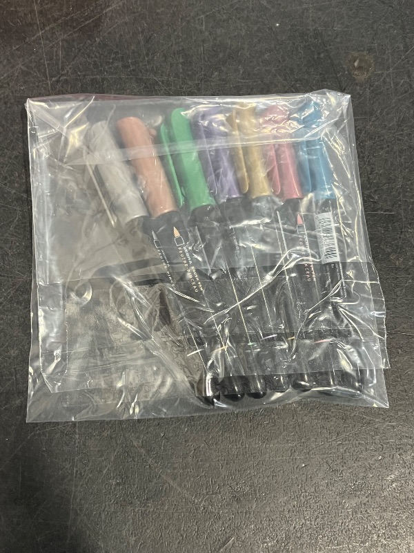 Photo 1 of Zebra Pen Metallic Brush Pen, Medium Point, Pigment Ink, Assorted Colors, 7-Pack (01607)
