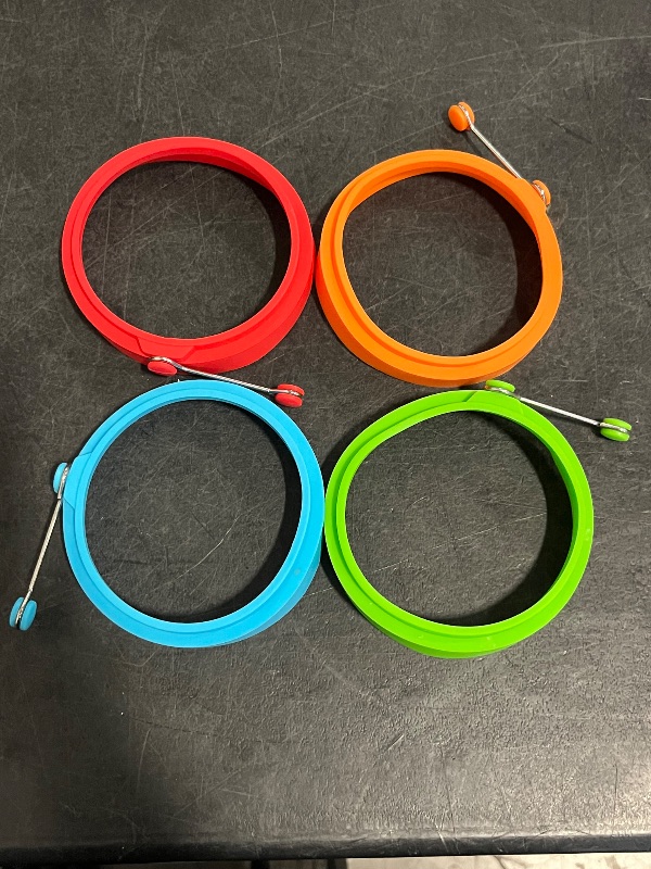 Photo 1 of Silicone Non Stick, Egg Cooking Rings, Perfect Fried Egg Mold or Pancake Rings (New,4pcs), Multicolor

