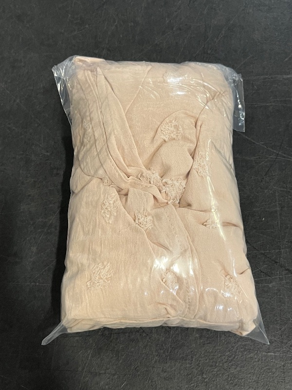 Photo 1 of (L) JOCAFIYE Womens Dresses V-Neck Ruffled Short Sleeve Dress Casual Shift Dress Summer Dresses for Women 2025
