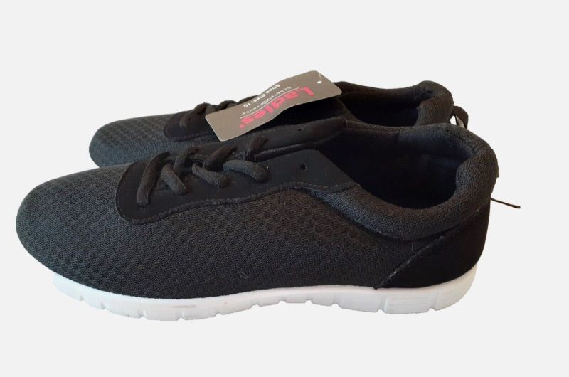 Photo 1 of Size 6 Women's Bobbie Brooks Black Fabric Tennis Shoes
