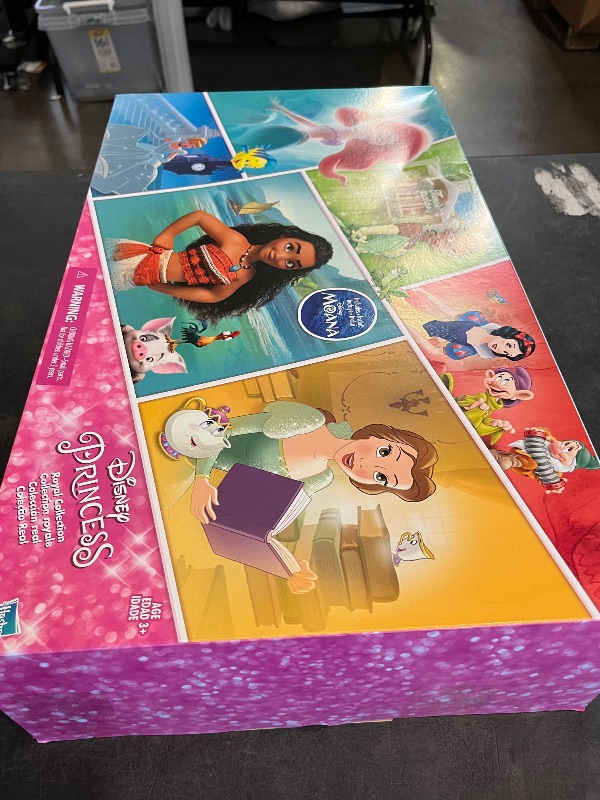 Photo 1 of Disney Princess Royal Collection, 12 Royal Shimmer Fashion Dolls with Skirts and Accessories, Toy for Girls 3 Years Old and Up (Amazon Exclusive)
