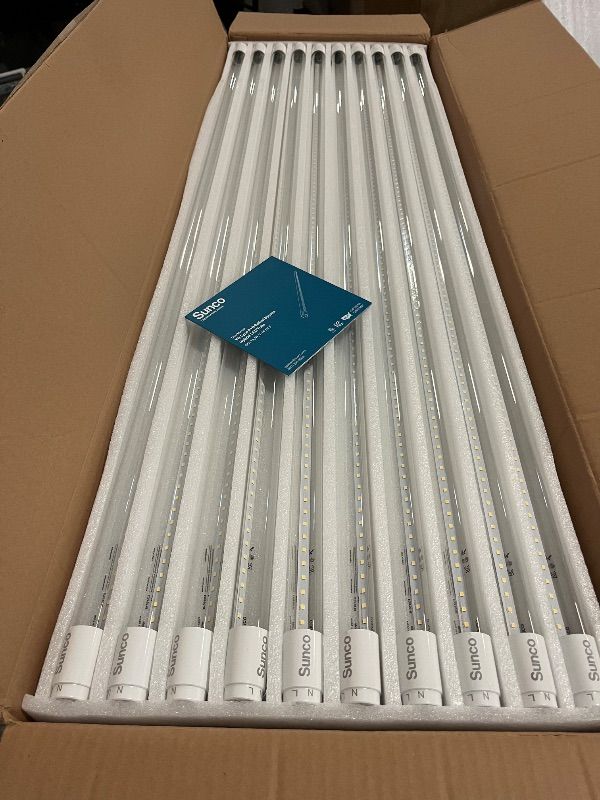 Photo 1 of Sunco 50 Pack T8 LED Bulbs 4 Foot, Tube Light Bulbs Ballast Bypass, 48 Inch Fluorescent Replacement, 2200 LM, 18W, 6000K Daylight Deluxe, Single Ended Power, Type B, Clear Lens UL.
