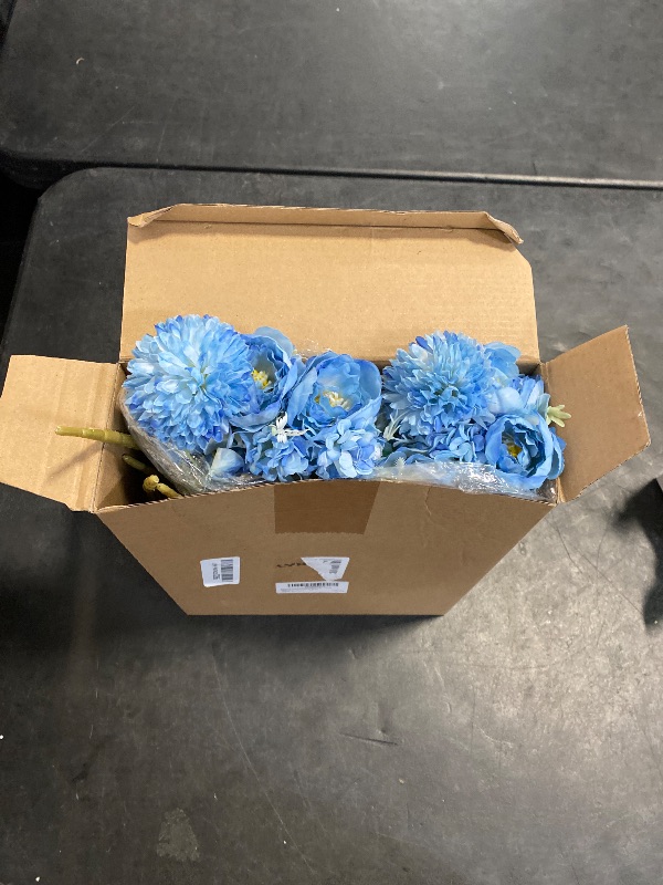 Photo 1 of Lyrow 8 Pcs Peony Artificial Flowers Fake Silk Hydrangea Bouquet Elegant Peony Flowers for Wedding Decoration Faux Realistic Floral for Home Party Table Centerpieces Arrangement (Gradiente Blue)