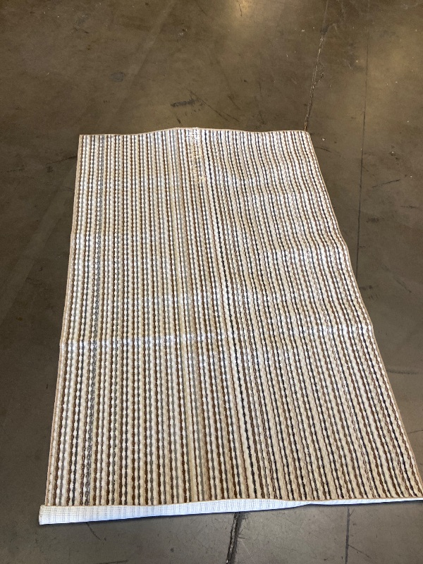 Photo 1 of Hauteloom Ievan Boho Hand Woven Natural Fiber Wool Soft Area Rug - Farmhouse Minimalist Geometric Dotted Carpet - Cream, Beige, Ivory - 27" x 45"