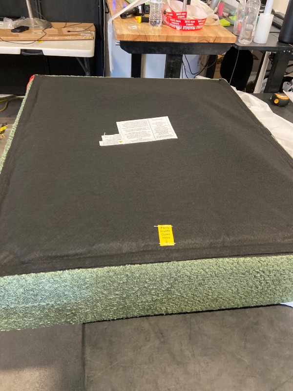 Photo 1 of Green Ottoman Size : 39×33×8