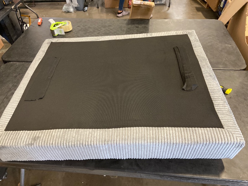 Photo 1 of (Box 1 of 6, D94083-O Gray Ottoman) Andreco 6 - Piece Corduroy Sectional