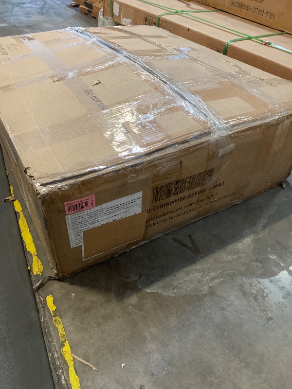 Photo 1 of Corner Piece To Dackdown 114'' W 4-Piece Upholstred Sectional