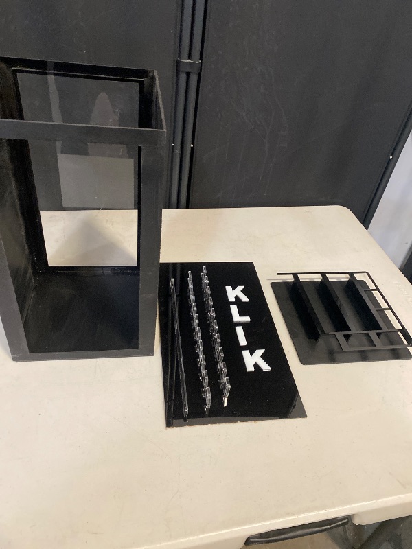 Photo 1 of Display Case 9x15.5 inch