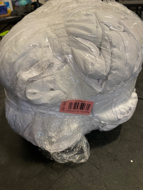 Photo 1 of Calvin Polyester Comforter Oversized King