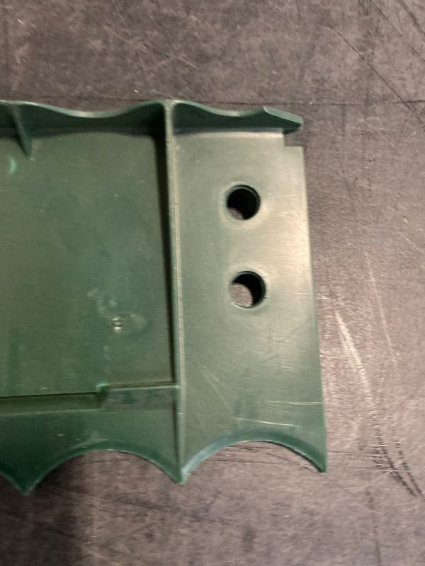 Photo 1 of MASTER MARK Premier Poundable Landscape Edging, Garden Border Landscaping, Dig Free Lawn Edge Decorative Scalloped Design, HDPE 4 ft Long (Green)