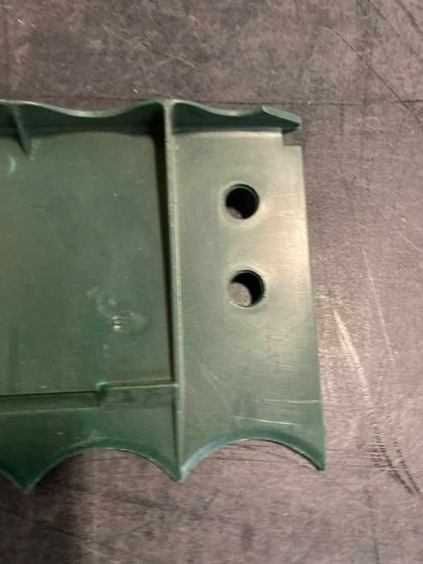 Photo 1 of MASTER MARK Premier Poundable Landscape Edging, Garden Border Landscaping, Dig Free Lawn Edge Decorative Scalloped Design, HDPE 4 ft Long (Green)