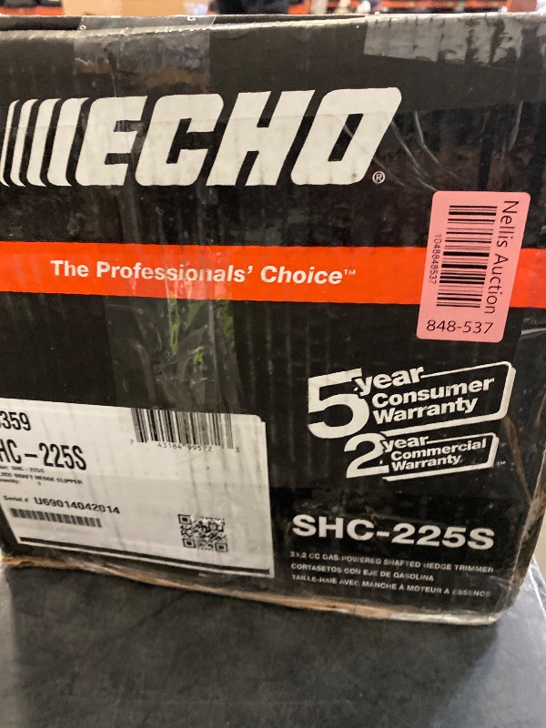 Photo 1 of 21 in. 21.2 Cc Gas 2-Stroke Hedge Trimmer with 20 in. Shaft
