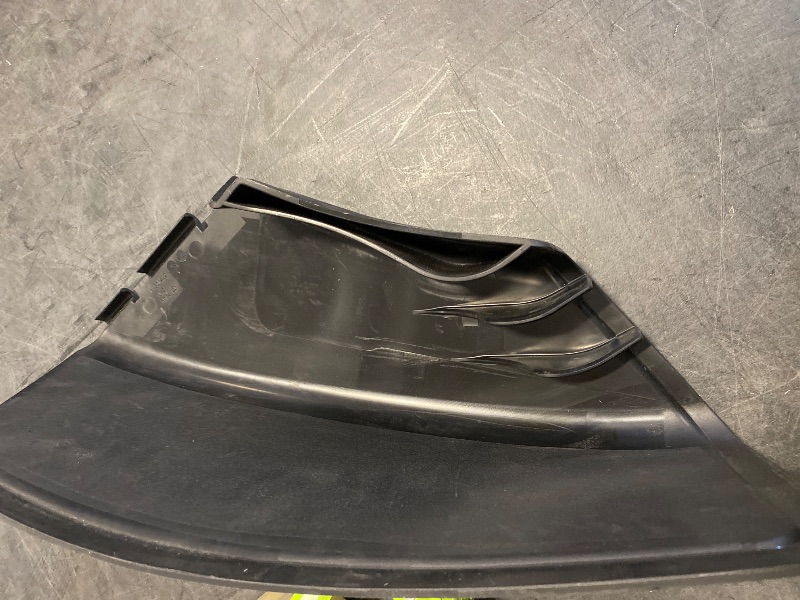Photo 1 of Genuine DEWALT Side Discharge Chute Parts 21 20v Mower Brushless (NA301422)