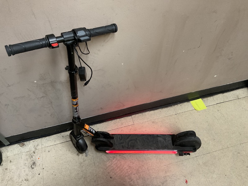 Photo 1 of Jetson Omega Electric Scooter Top Speed: 10 MPH
Age: 8+
Range: 5 Miles